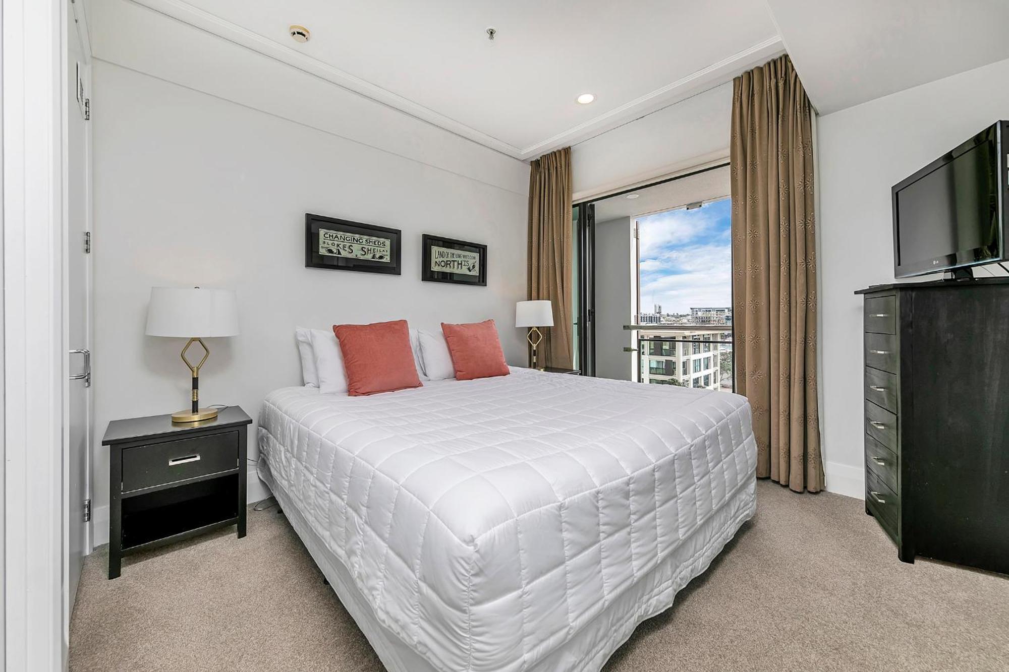 Exquisite Sun Soaked Corner Apartment Auckland Exterior photo